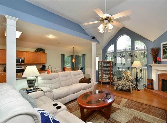 5th image of 346 Sweet Leaf Ln