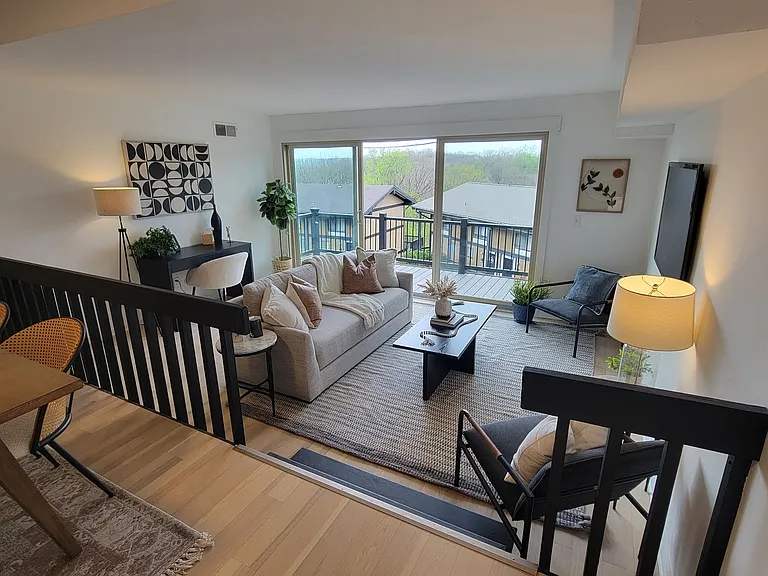 Village in the Park Apartments — Photo 2