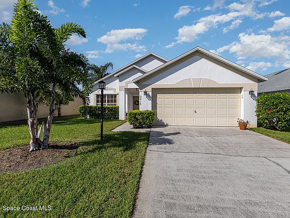 2nd image of 2816 Saint Robert Dr