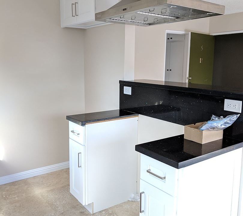 2nd image of 1204 California Ave APT 5