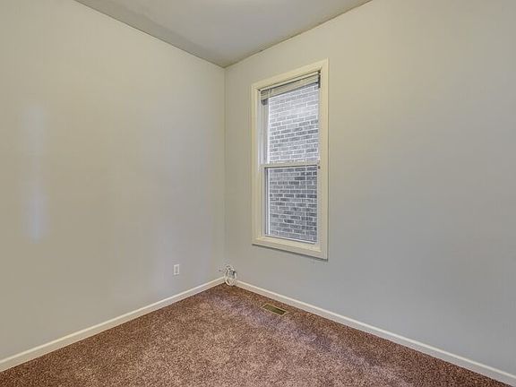 5th image of 1715 N Talman Ave #1
