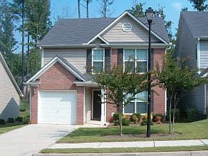1453 Gates Circle - Front view