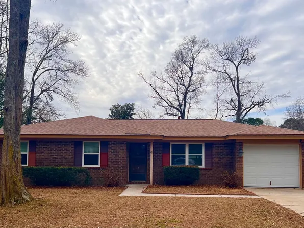 78 Mallard Ln, Richmond Hill, GA 31324