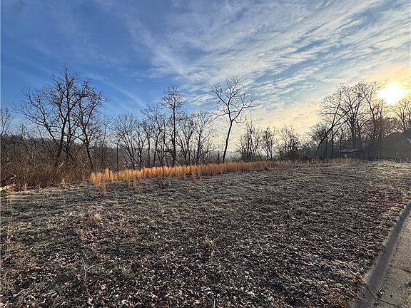 4th image of 25 & 26 Willis Ln #Pea
