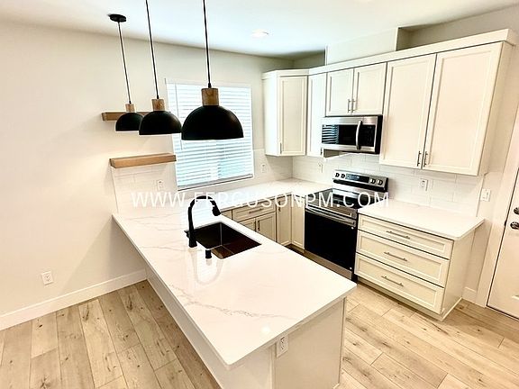 4th image of 210 D St #A