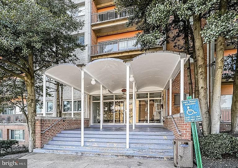1st image of 431 N Armistead St APT 510