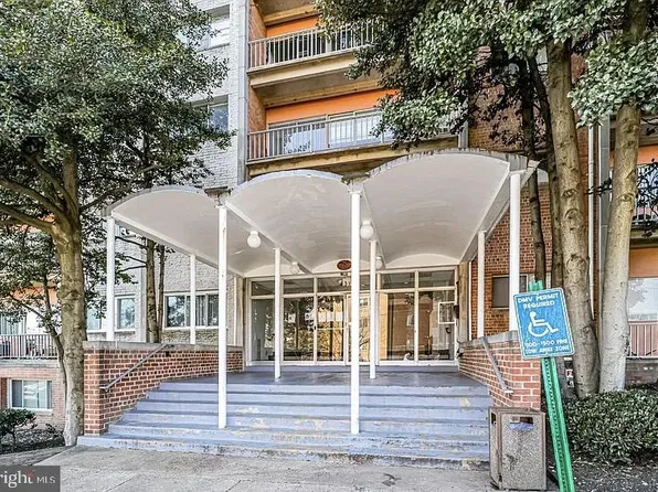 431 N Armistead St APT 510, Alexandria, VA 22312
