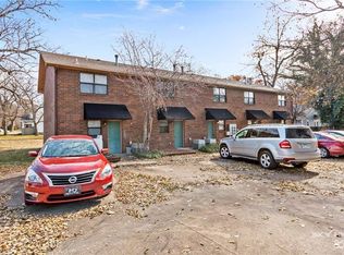 250 N Madison St APT C, Siloam Springs, AR 72761
