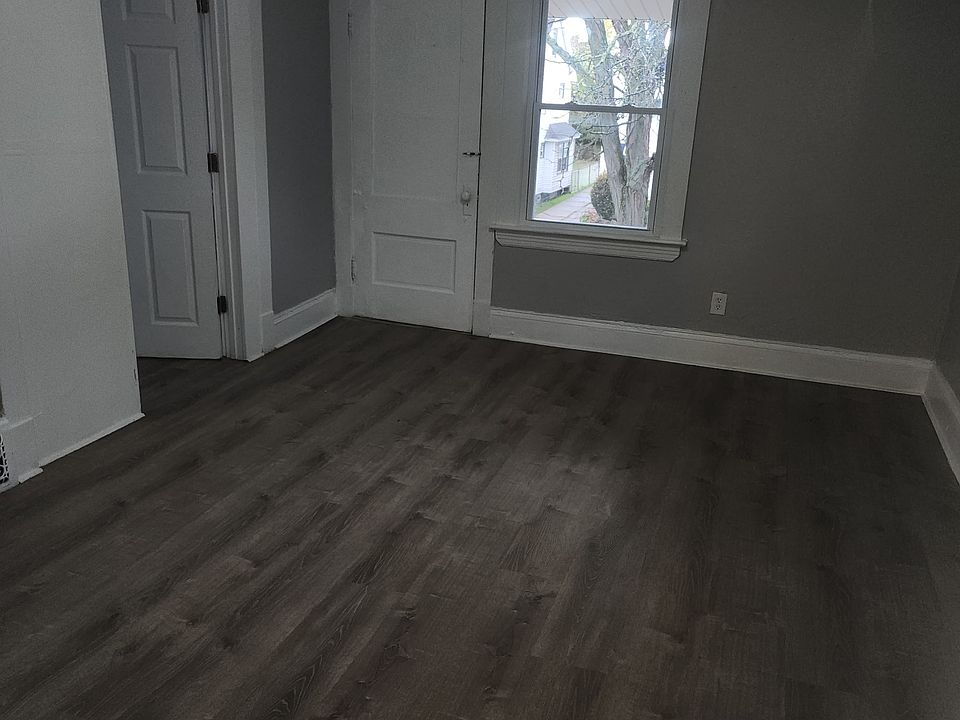 1st image of 11702 Soika Ave #Up