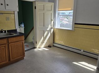 17 Ticknor St, Providence, RI 02909