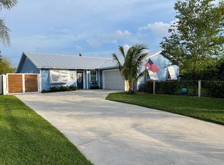 5184 SE Pine Knoll Way, Stuart, FL 34997