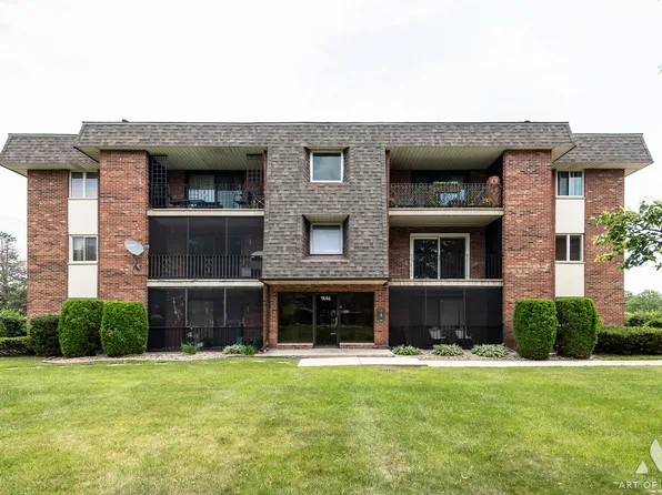 9146 W 140th St APT 2SW, Orland Park, IL 60462