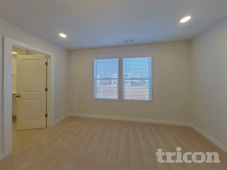 604 Mountain View Dr — Photo 7
