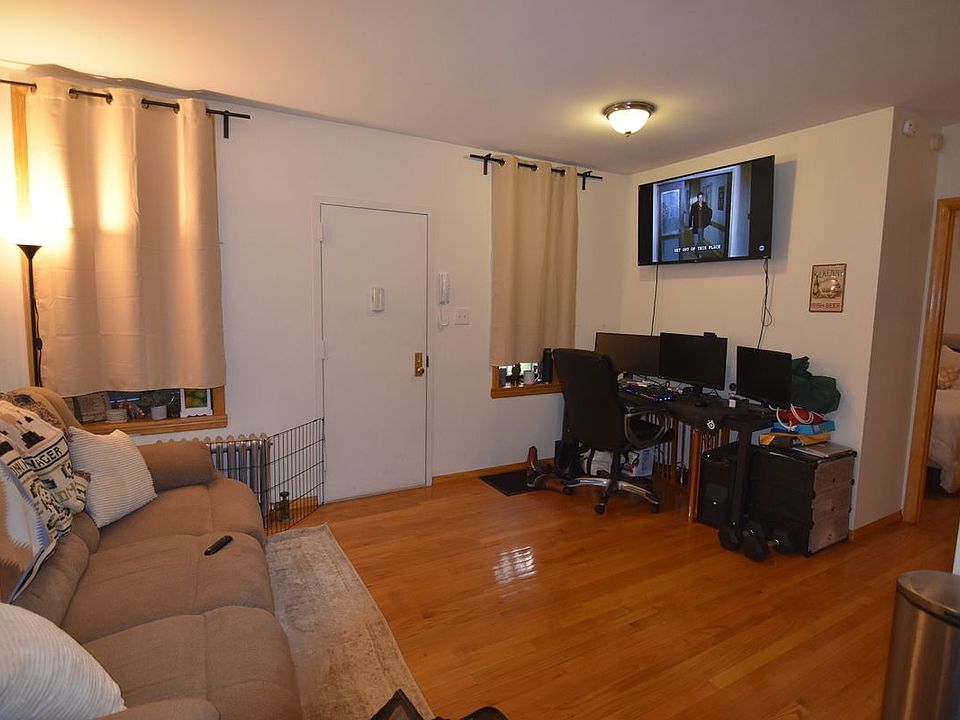 1st image of 69 E 7th St APT 3C