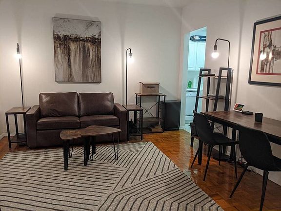5th image of 50 W 34th St APT 15B9