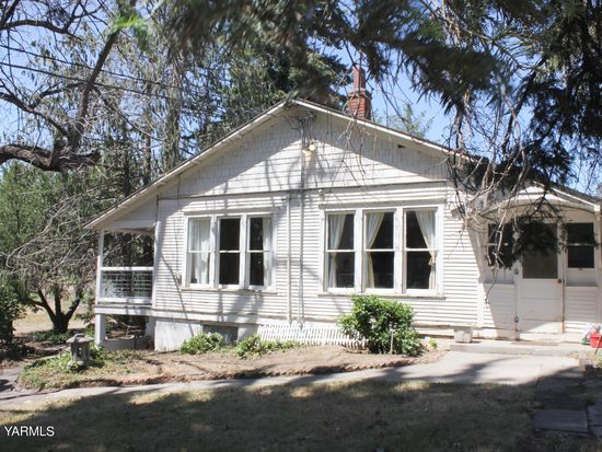 330 Kellowry Rd, Naches, WA 98937