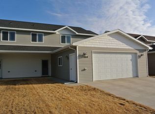 1904 23rd Ave NW, Minot, ND 58703