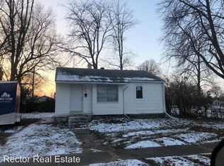 917 N Gregory St, Urbana, IL