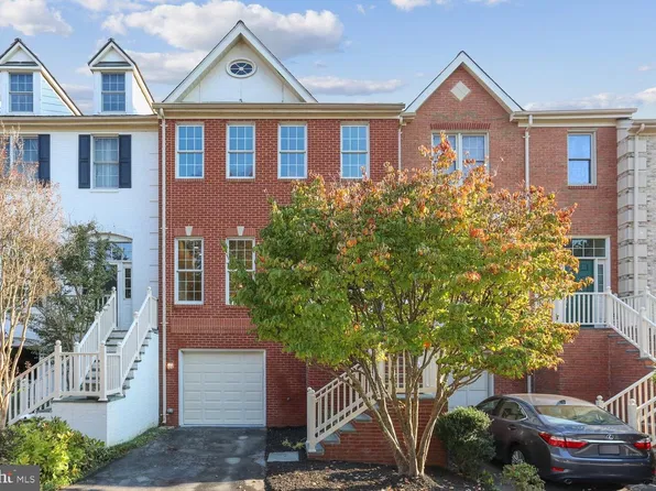 306 Winding Rose Dr, Rockville, MD 20850