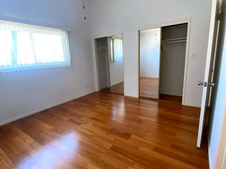 4218 Mount Putman Ave — Photo 3