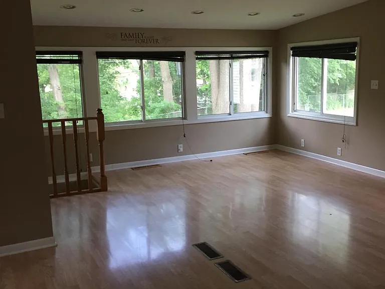 39386 N Rena Ave — Photo 10