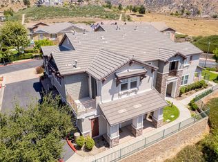 16739 Nicklaus Dr UNIT 25, Sylmar, CA 91342