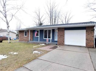 5405 Tyler St, Midland, MI 48642