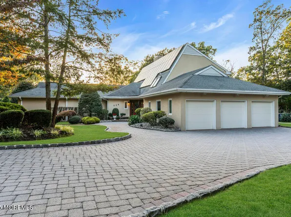528 Eagle Point Drive, Toms River, NJ 08753