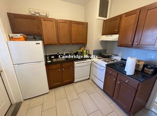 12 Farrington Ave #2T, Allston, MA 02134