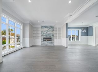 376 Wilson Ave, Fort Lee, NJ 07024