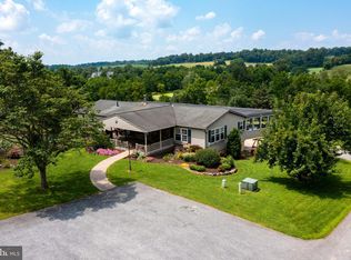 8486 Elizabethtown Rd, Elizabethtown, PA 17022