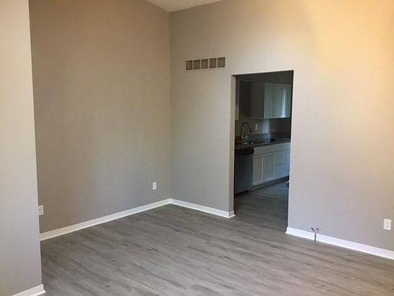 5th image of 43 Woodrow Ave #43