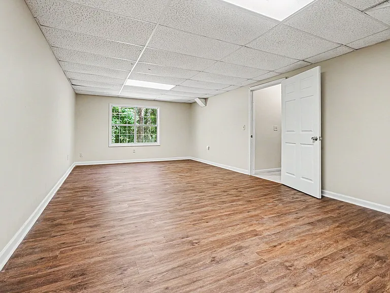 181 N Springs Dr — Photo 14