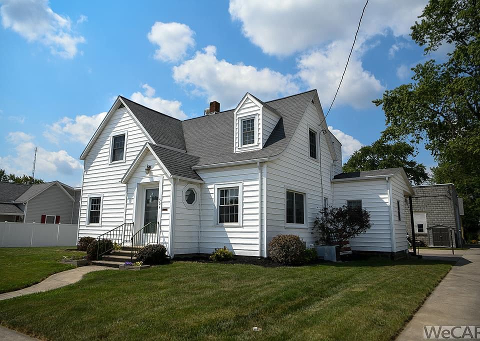 1st image of 504 S Eastom St