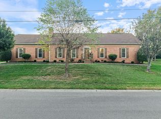 102 Hickory Trl, Hendersonville, TN 37075