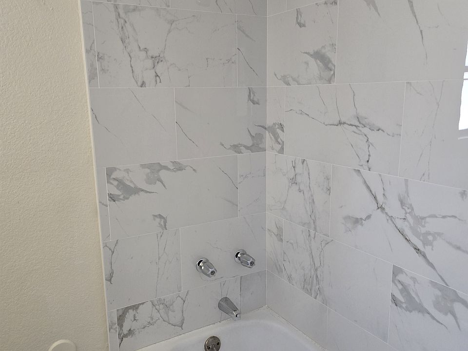 1st image of 32275 Cathedral Canyon Dr #B