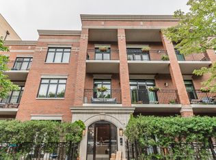 4927 N Damen Ave APT 2C, Chicago, IL 60625