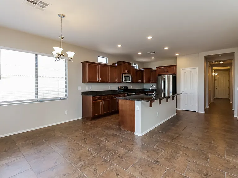 38514 N Navarro Dr — Photo 6