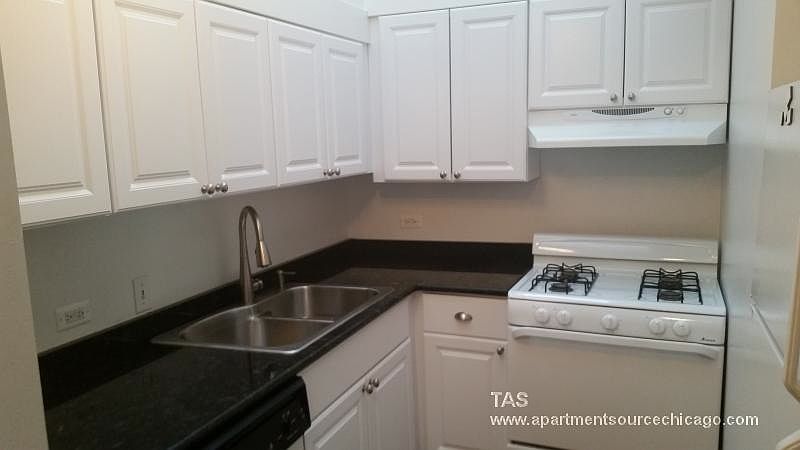 1st image of 1251 W Belden Ave