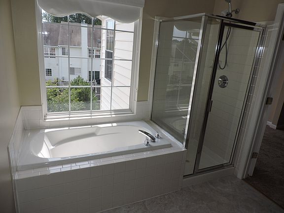 5th image of 3835 Koval Ln