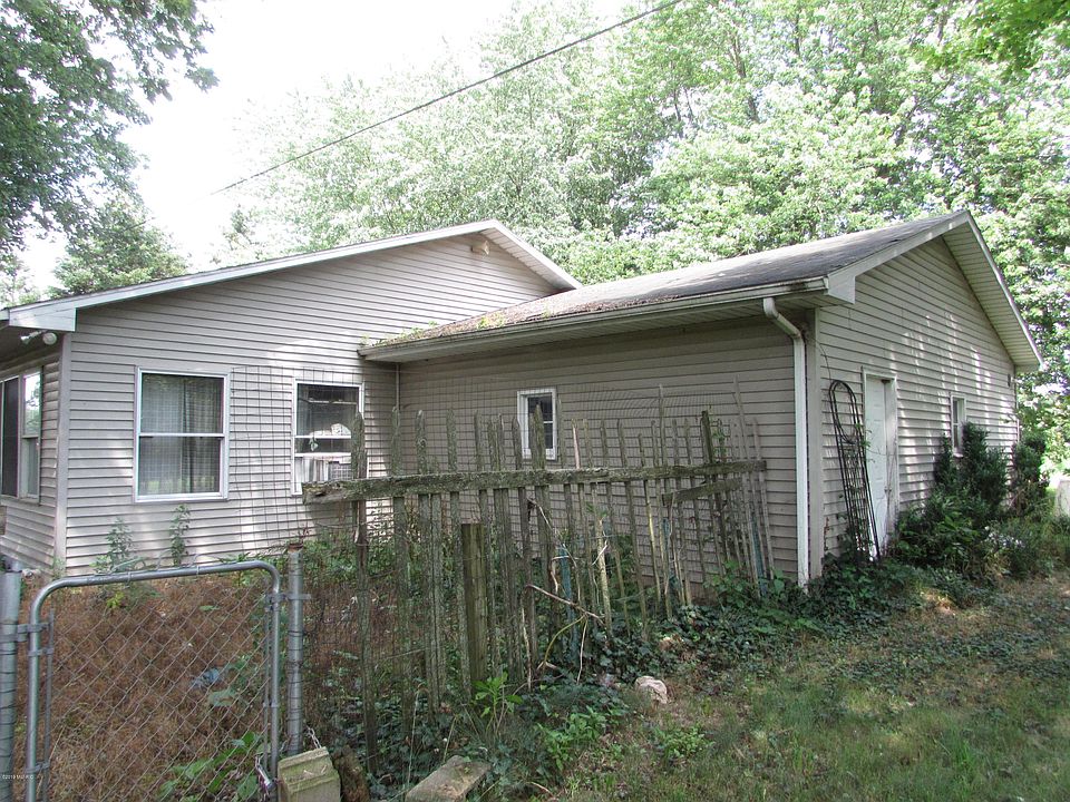 50140 Magician Lake Rd, Dowagiac, MI 49047 Zillow