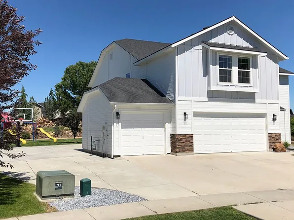 2163 Alpine Creek Dr, Fruitland, ID 83619