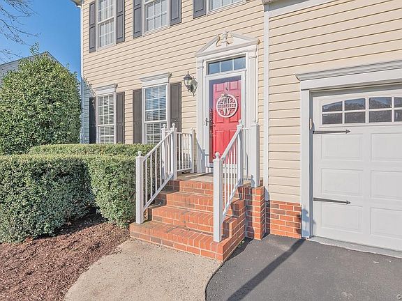 3rd image of 8377 Sherrington Dr