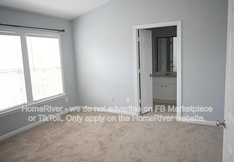 913 Prestwyck Ct — Photo 6