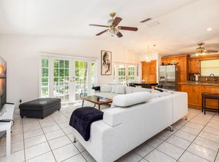 125 S Rolling Hill Rd, Tavernier, FL 33070