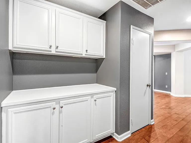 25629 Driftview Cir — Photo 16