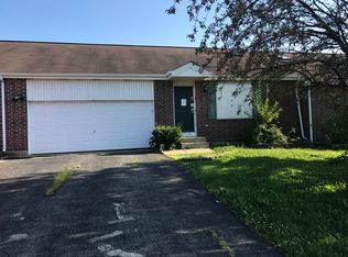 804 Honeytree Dr, Romeoville, IL 60446