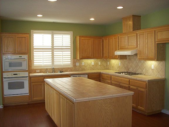 2nd image of 1132 Lauchert Place