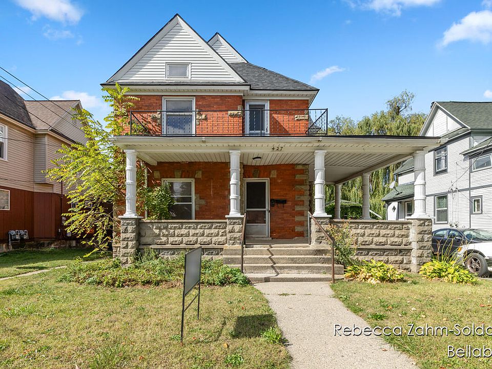 1st image of 427 Barker Ave NW