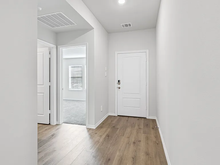 13197 Enclave Pkwy — Photo 5